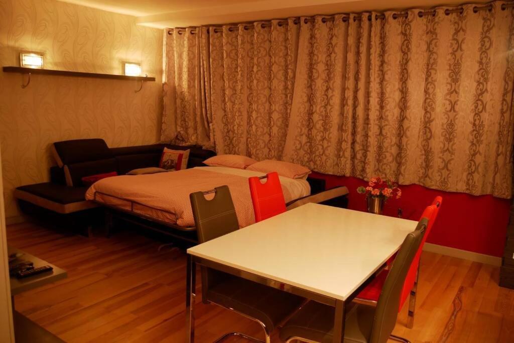 La Forclaz - Centre Ville & Lac, Balcon, Parking Annecy Ngoại thất bức ảnh